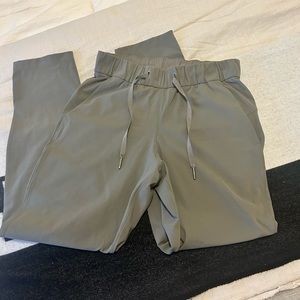 Lululemon pants